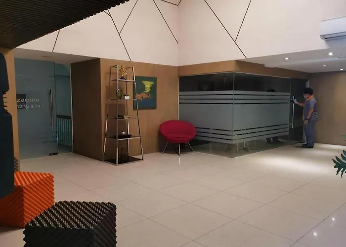 Maxx Ortigas 4*